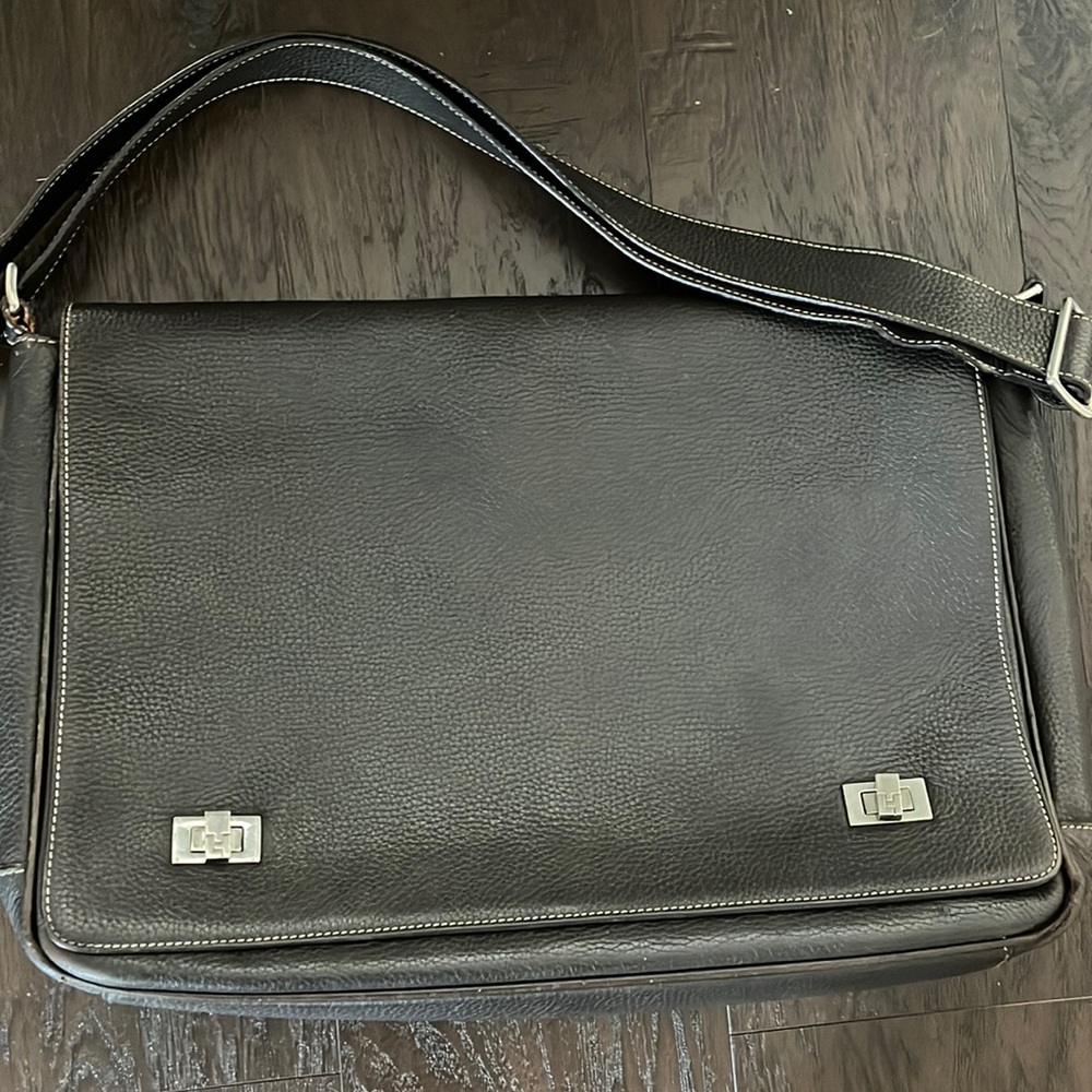 LARGE LAMBERTSON TRUEX MESSENGER BAG